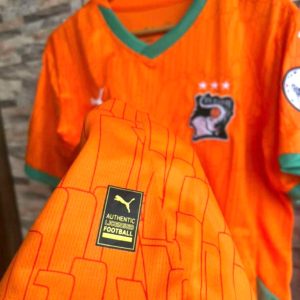 Maillot de football Domicile COTE D’IVOIRE 3 étoiles CAN Pro max 2025