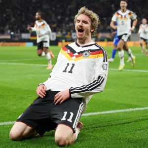 Maillot de football manche longue Domicile ALLEMAGNE 4 étoiles Pro max 2025