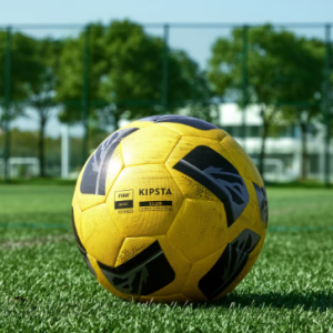 Ballon de football hybride jaune KIPSTA FIFA Basic club ball Taille 5