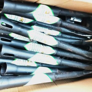 Couteau de saignée en acier trempé GIM777 – Hévéa